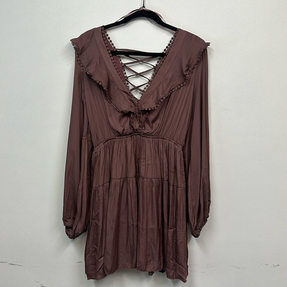Mustard Seed Mauve Brown Lace-Up Long Sleeve Tiered Dress